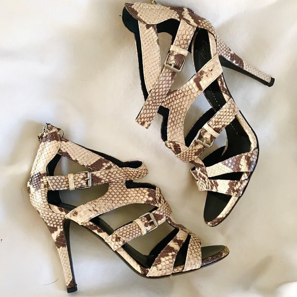 Guíseppe Zanetti snake print leather heels